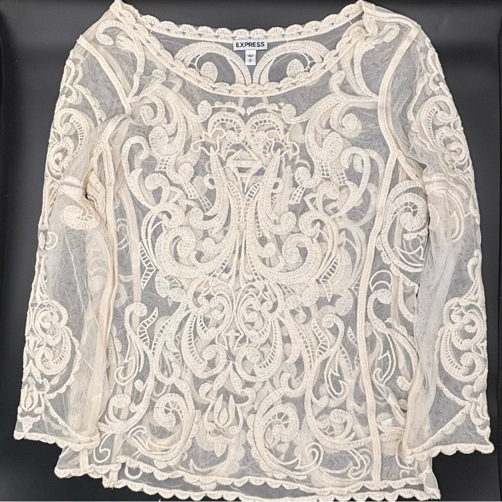 Express Women's Embroidered Top Shirt Ling Sleeve Sheer Cream Lace Petite‎ Small